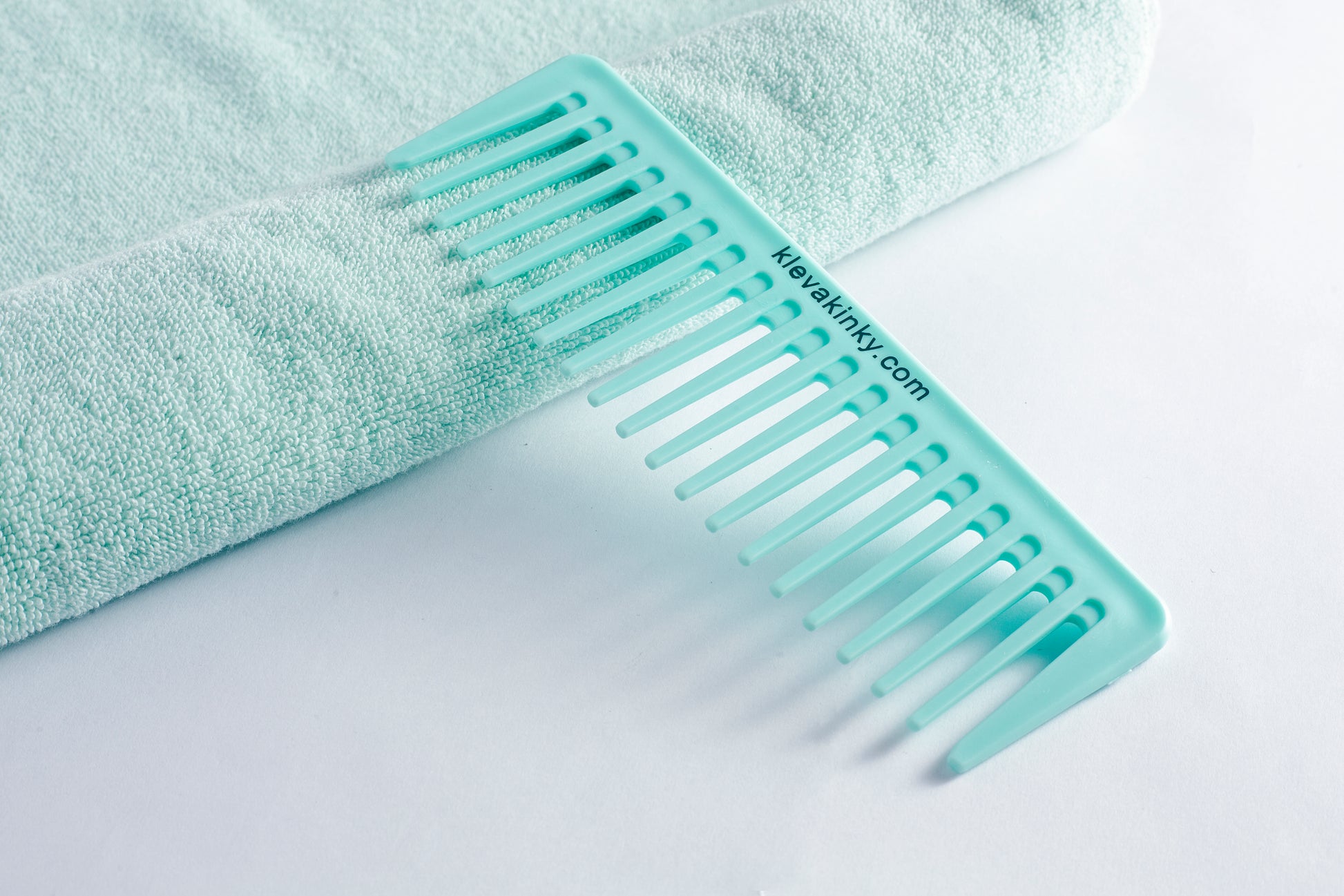 Wide-Tooth Detangling Comb (No Handle) KlevaKinky